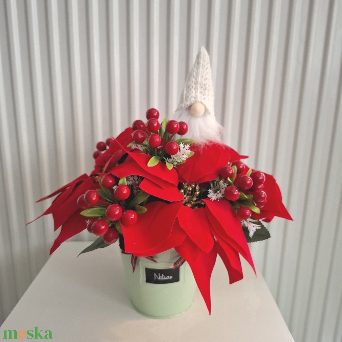 Mikulásvirág manóval virágcsokor, doboz, box , kosár - karácsony - adventi díszek - adventi asztaldísz - Meska.hu Mikulásvirág manóval virágcsokor, doboz, box , kosár - karácsony - adventi díszek - adventi asztaldísz - Meska.hu