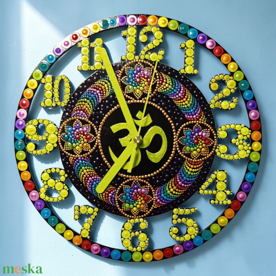 OM jeles foszforeszkáló falióra - otthon & életmód - dekoráció - fali és függő dekoráció - falióra & óra - Meska.hu