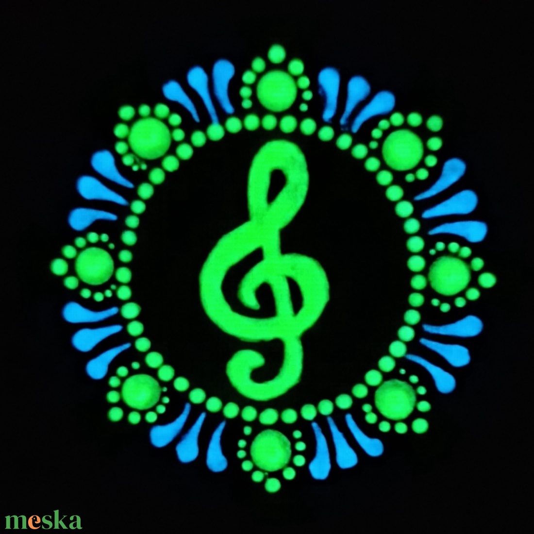 Foszforeszkáló sörnyitó és hűtőmágnes - violinkulcsos - otthon & életmód - konyhafelszerelés, tálalás - konyhai dekoráció - hűtőmágnes - Meska.hu