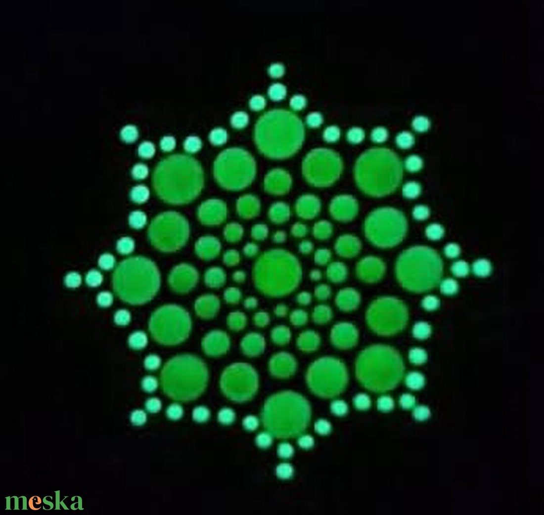 Foszforeszkáló sörnyitó és hűtőmágnes - pókháló - otthon & életmód - konyhafelszerelés, tálalás - konyhai dekoráció - hűtőmágnes - Meska.hu