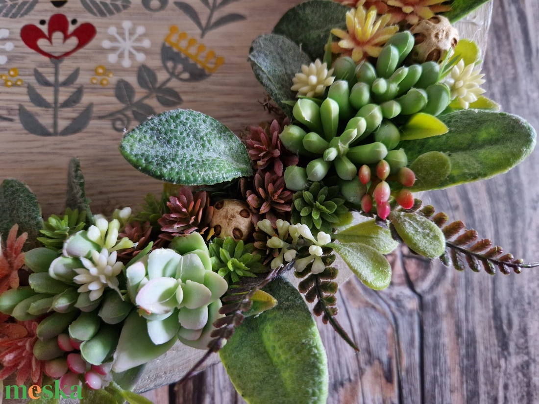 Tavaszi zsongás - virágos tavaszi-nyári ajtódísz, kopogtató - otthon & életmód - dekoráció - ajtó- és ablak dekoráció - ajtódísz & kopogtató - Meska.hu