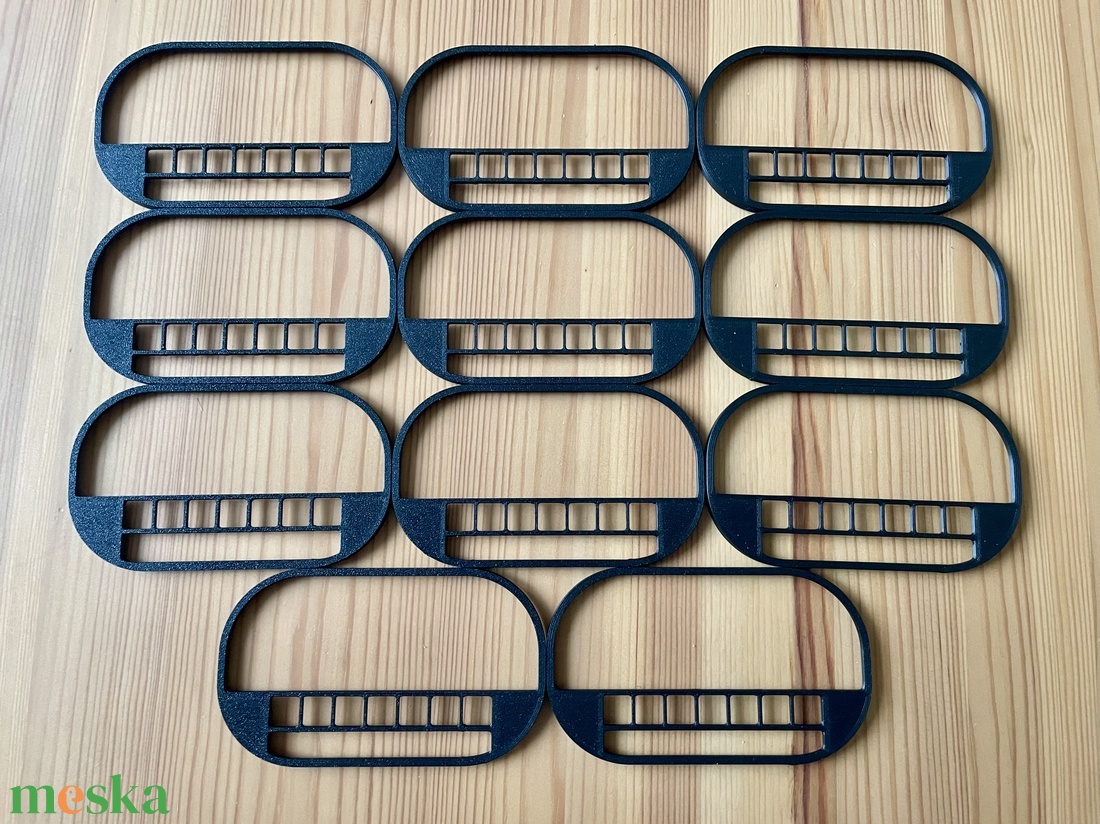 Mars terraformálása társasjáték-kiegészítő: gyarmatlapokat védő, csúszásmentes keret (11 db) - játék & sport - táblajáték és kártyajáték - társasjátékok - Meska.hu