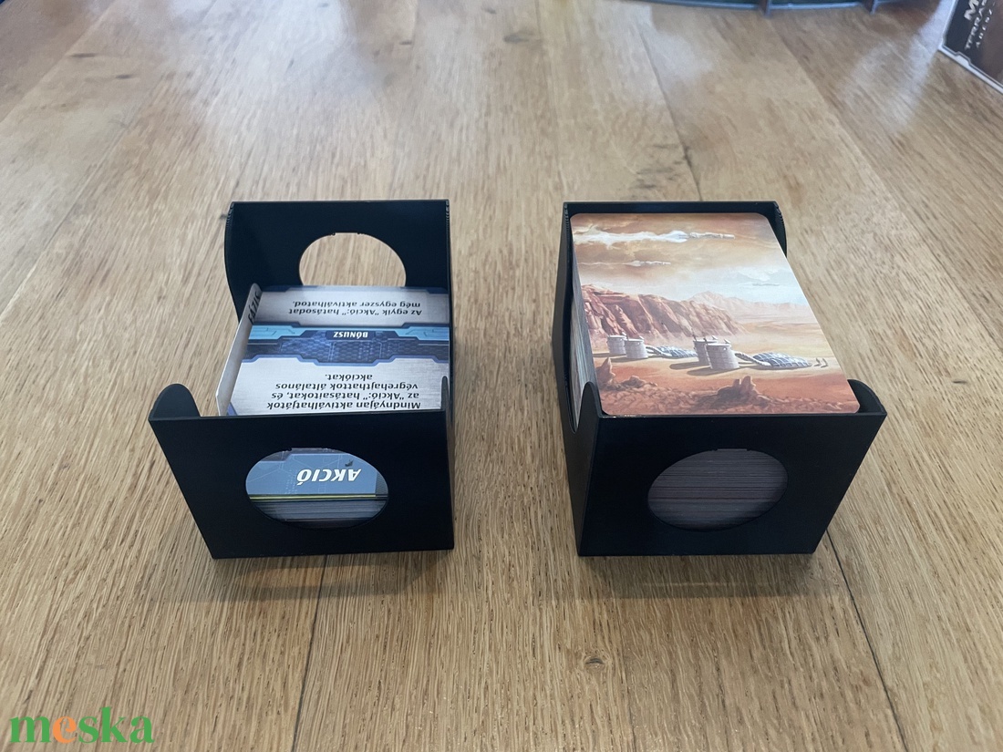 Mars terraformálása Árész expedíció kiegészítő: kártyatartók (2 db) - játék & sport - táblajáték és kártyajáték - társasjátékok - Meska.hu