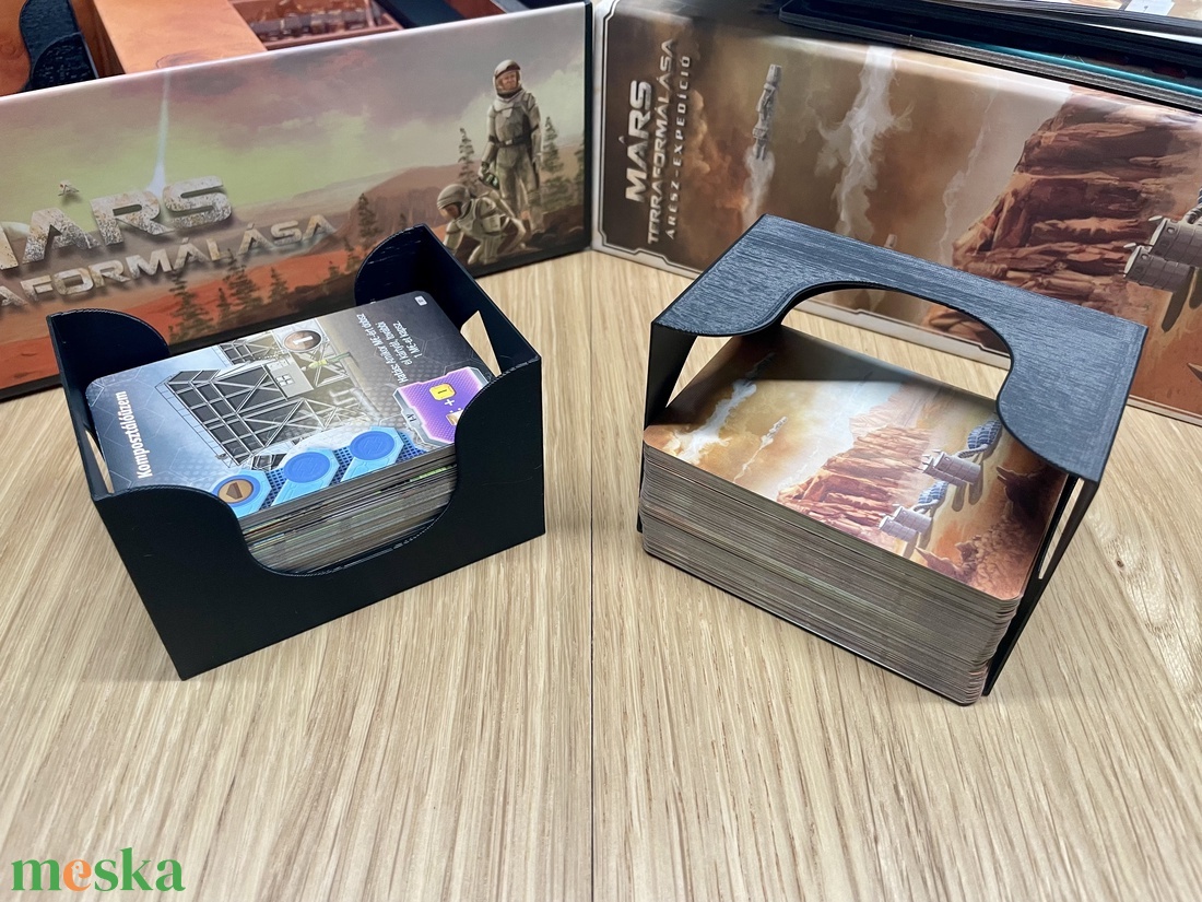 Mars terraformálása Árész expedíció kiegészítő: kártyatartók (2 db) - játék & sport - táblajáték és kártyajáték - társasjátékok - dobókocka - Meska.hu