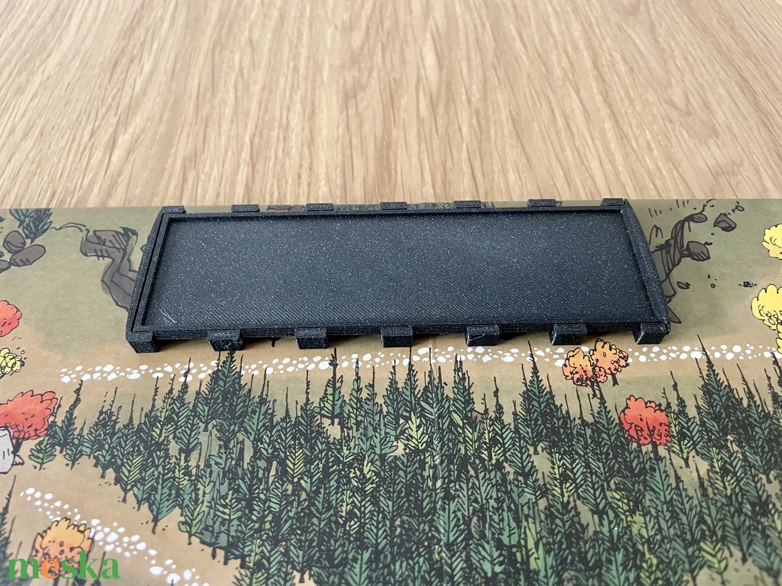 Root kiegészítő: tárgytartó/tároló - játék & sport - táblajáték és kártyajáték - társasjátékok - dobókocka - Meska.hu