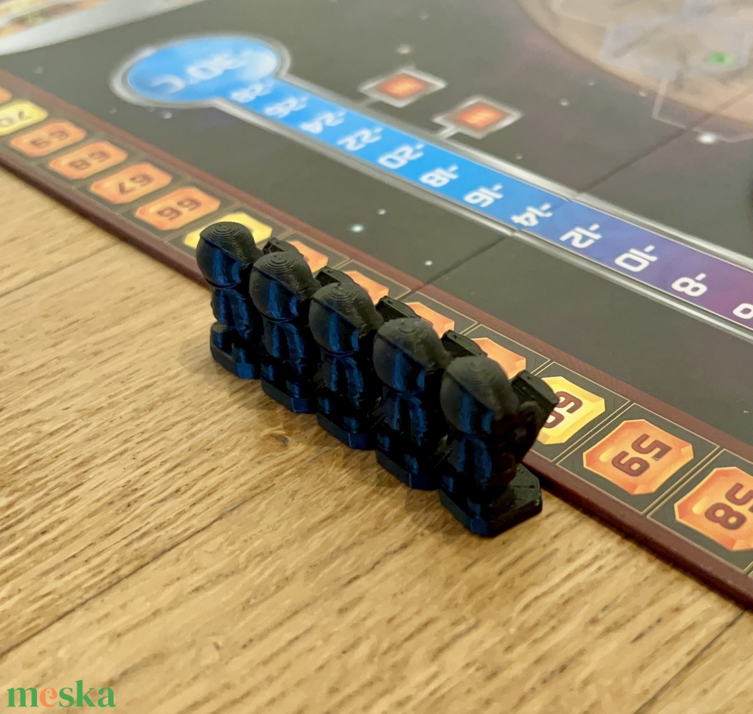 Mars terraformálása társasjáték-kiegészítő: pontszámláló asztronauták (5 db) - játék & sport - táblajáték és kártyajáték - társasjátékok - dobókocka - Meska.hu