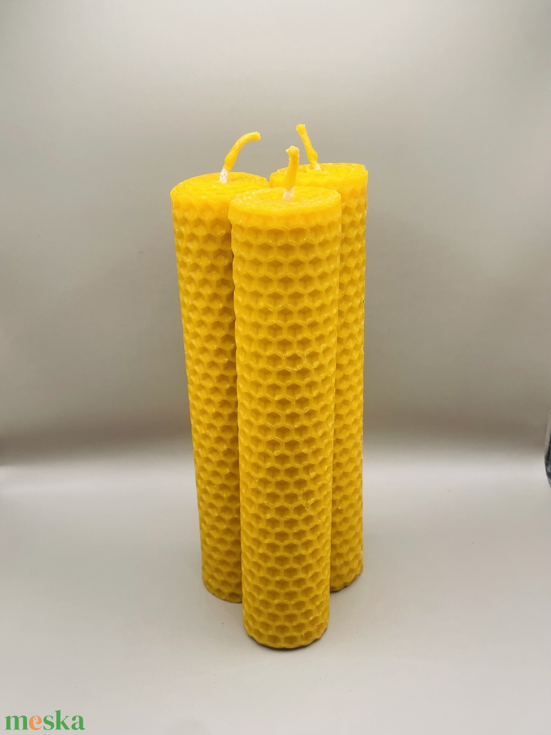 Méhviasz gyertya, méhviasz lapból (13cm) - otthon & életmód - gyertya, illat, aroma - gyertya - Meska.hu