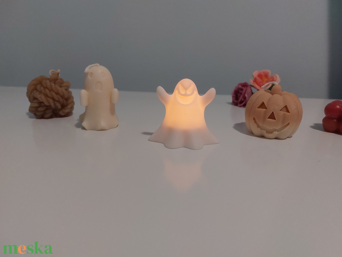 Halloweeni, őszi ajándék csomag, gyertya csomag, mécses tartóval - otthon & életmód - gyertya, illat, aroma - gyertya - Meska.hu Halloweeni, őszi ajándék csomag, gyertya csomag, mécses tartóval - otthon & életmód - gyertya, illat, aroma - gyertya - Meska.hu