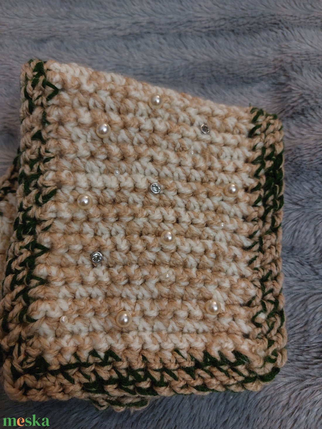 Horgolt gyöngyös - strasszos telefon tartó, toll tartó, mini kézi táska - táska & tok - variálható táska - Meska.hu