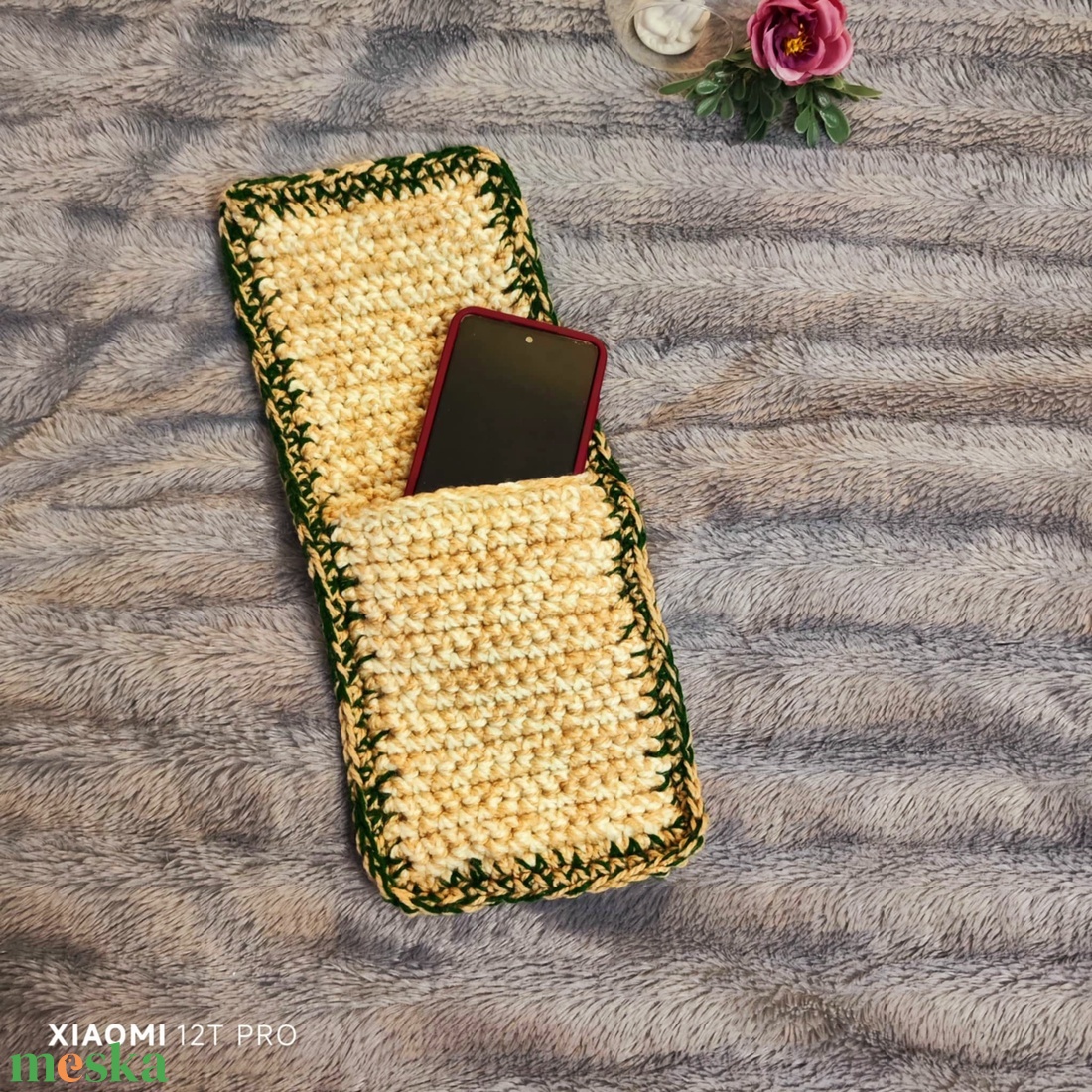 Horgolt gyöngyös - strasszos telefon tartó, toll tartó, mini kézi táska - táska & tok - variálható táska - Meska.hu