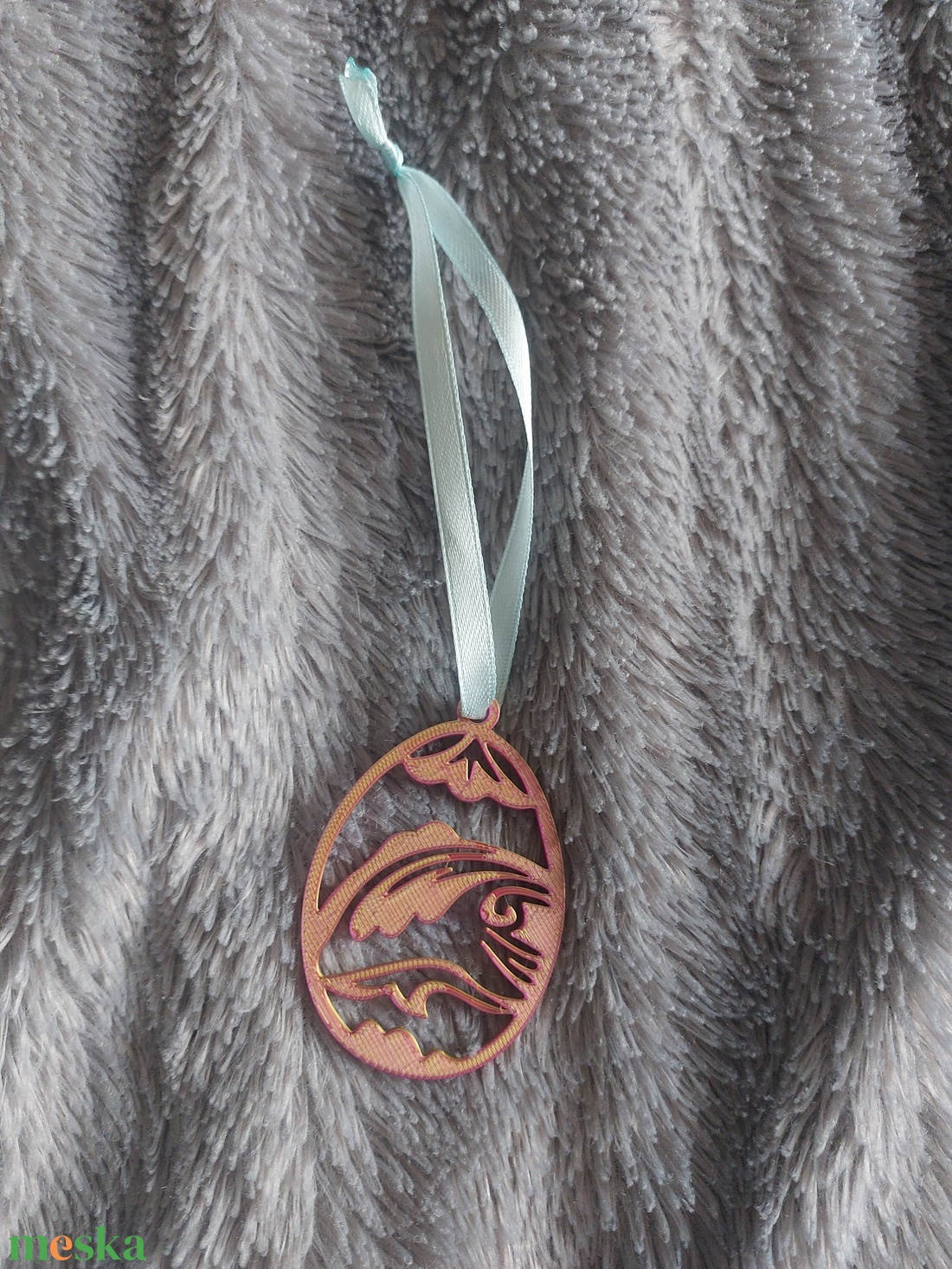 Színjátszó húsvéti tojás dísz � rózsaszín-arany dekoráció szalaggal  - ünnepi díszek, dekorációk - húsvéti díszek és dekorációk - húsvéti tojásfadíszek - Meska.hu