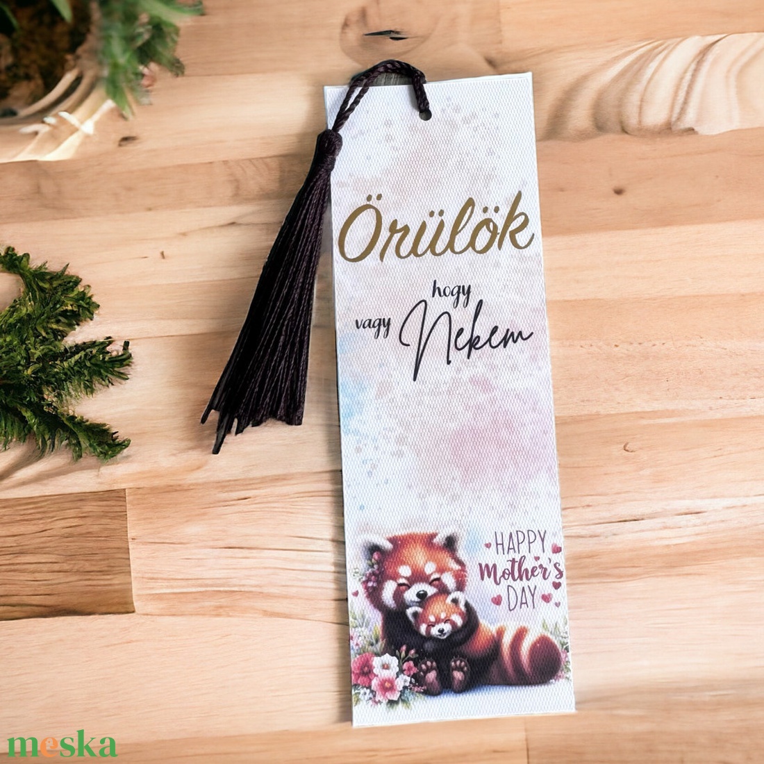 Anyák napi könyvjelző-vörös panda - könyv & zene - könyvjelző - Meska.hu Anyák napi könyvjelző-vörös panda - könyv & zene - könyvjelző - Meska.hu