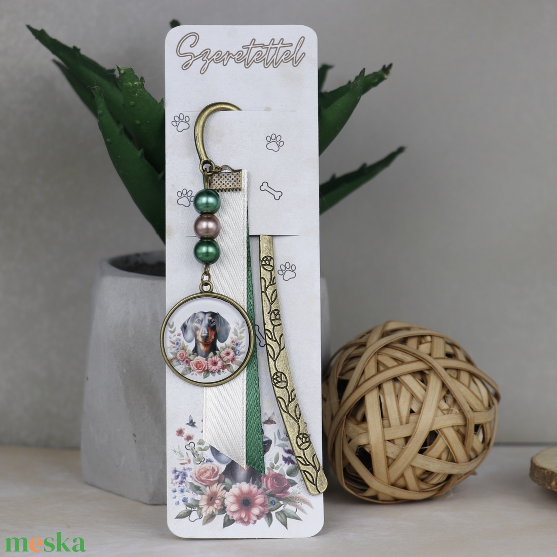 Könyvjelző - Tacskó - könyv & zene - könyvjelző - Meska.hu Könyvjelző - Tacskó - könyv & zene - könyvjelző - Meska.hu