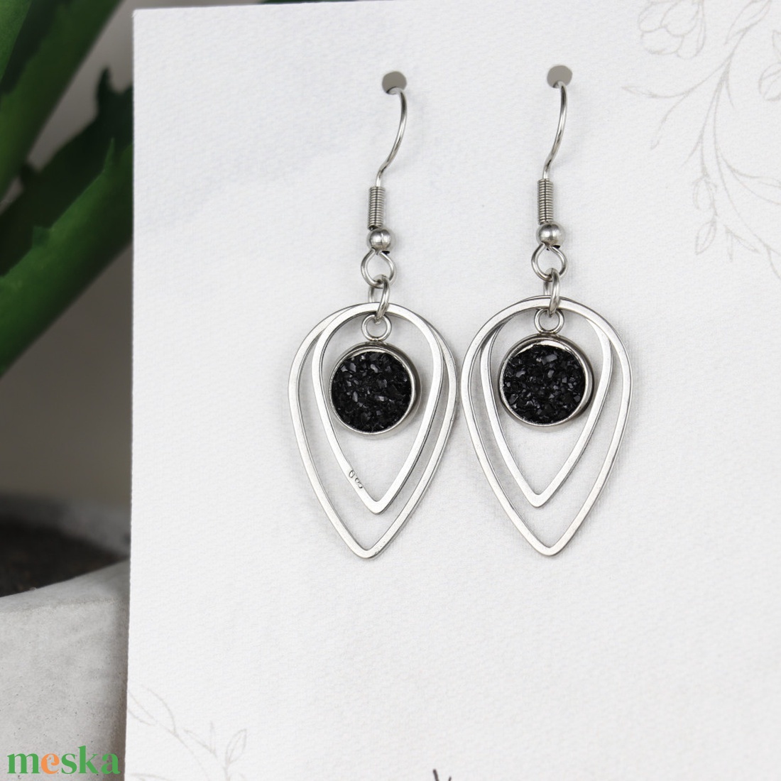 Nemesacél Druzy fülbevaló-Fekete - ékszer - fülbevaló - lógó fülbevaló - Meska.hu