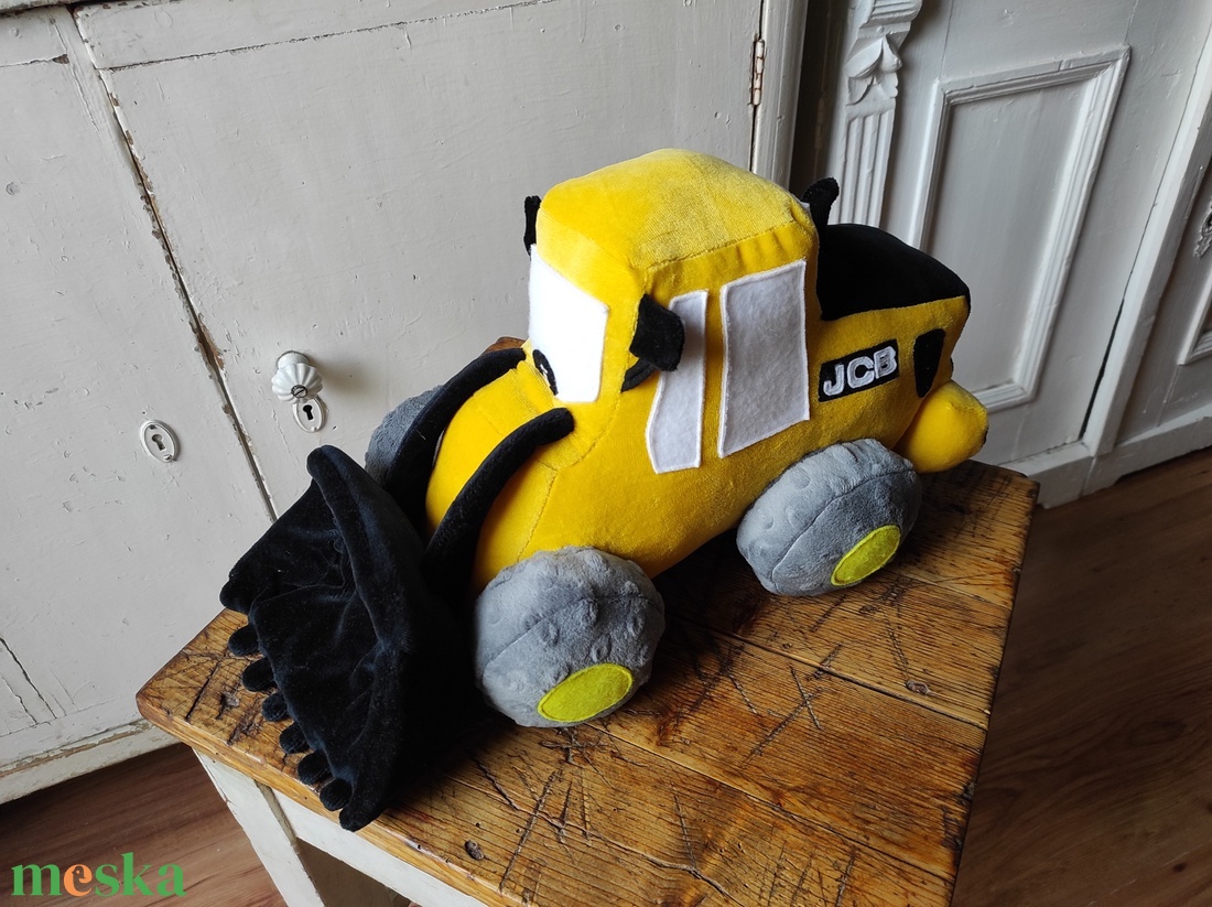 JCB homlokrakodó plüss járgány - játék & sport - plüssállat & játékfigura - robot & gép - Meska.hu JCB homlokrakodó plüss járgány - játék & sport - plüssállat & játékfigura - robot & gép - Meska.hu