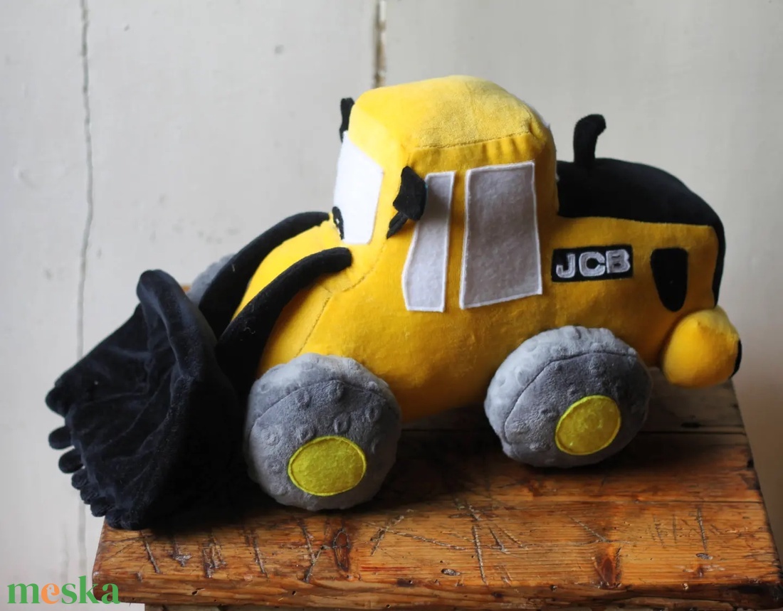 JCB homlokrakodó plüss járgány - játék & sport - plüssállat & játékfigura - robot & gép - Meska.hu JCB homlokrakodó plüss járgány - játék & sport - plüssállat & játékfigura - robot & gép - Meska.hu