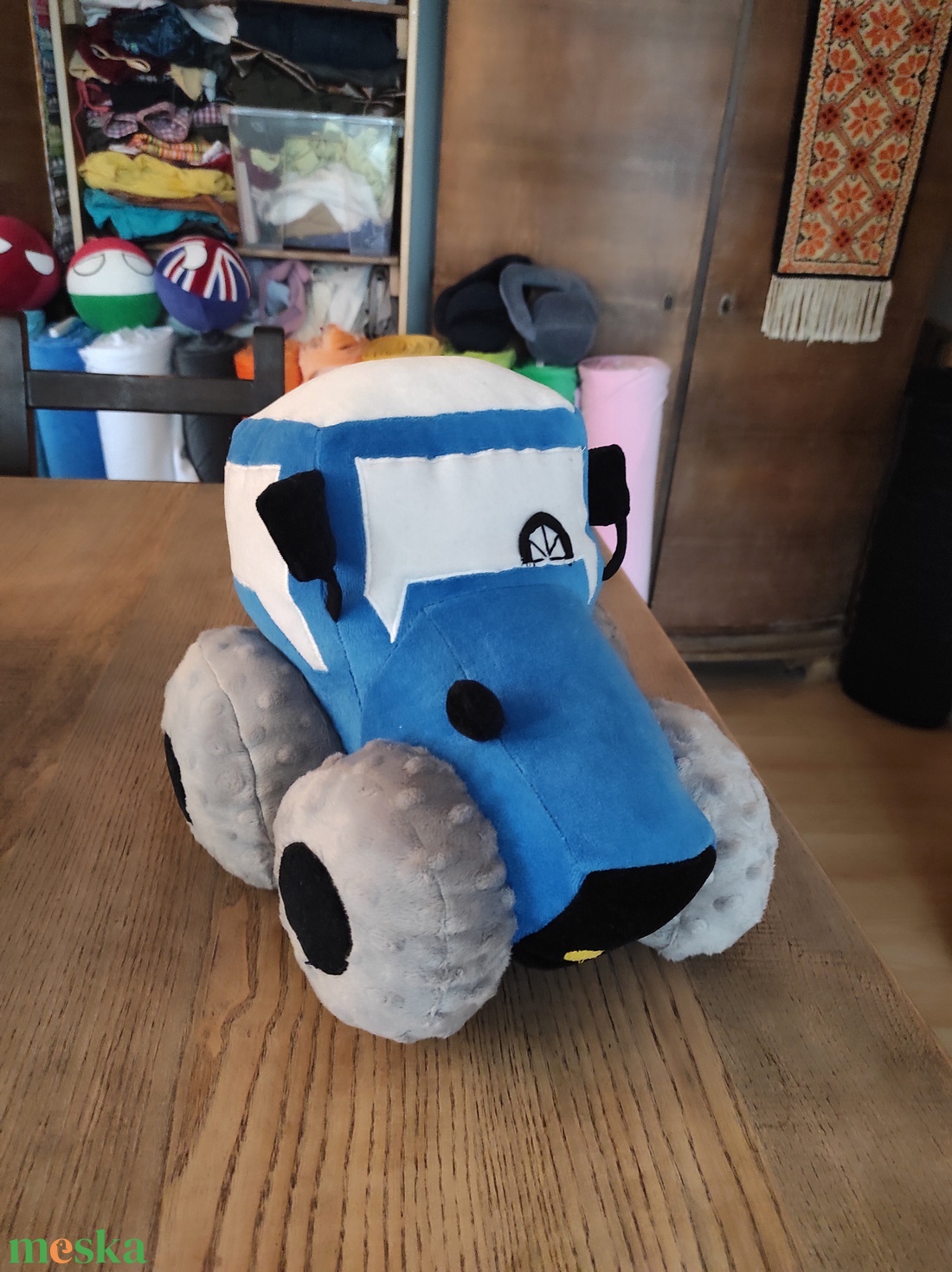 Óriás Plüss traktor kék színben  - játék & sport - plüssállat & játékfigura - plüss autó & motor - Meska.hu