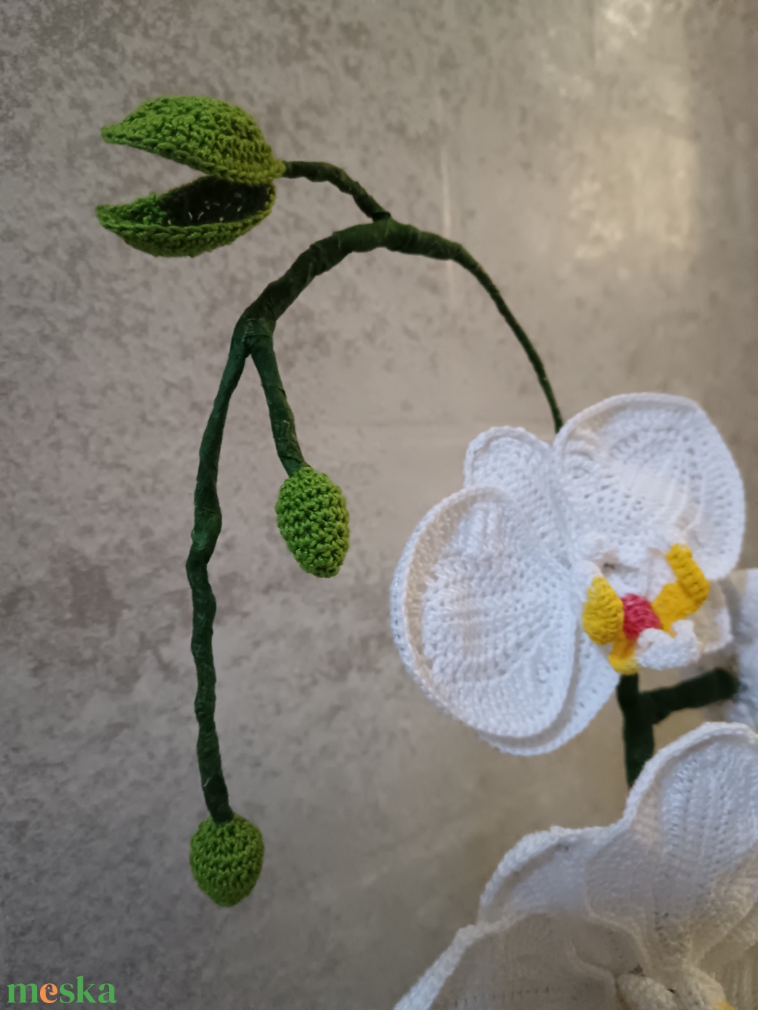 Horgolt orchidea kaspóban  - otthon & lakás - dekoráció - virágdísz és tartó - csokor & virágdísz - Meska.hu