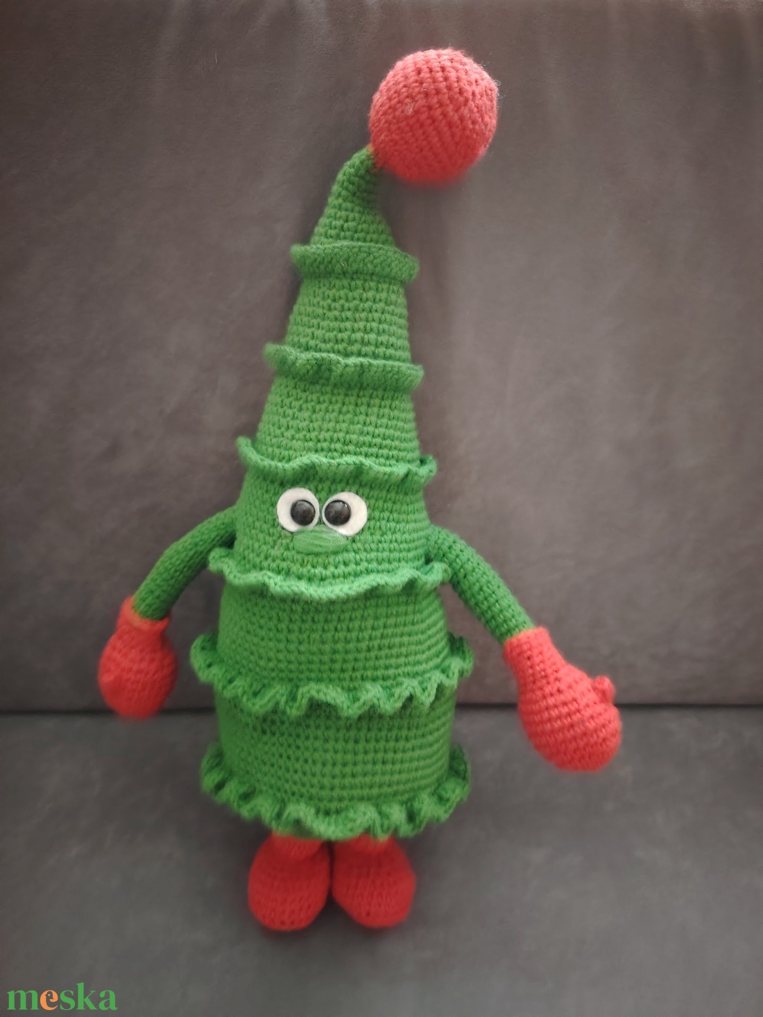 Horgolt fenyőfa manó - karácsony - karácsonyi lakásdekoráció - karácsonyfa, grincsfa - Meska.hu