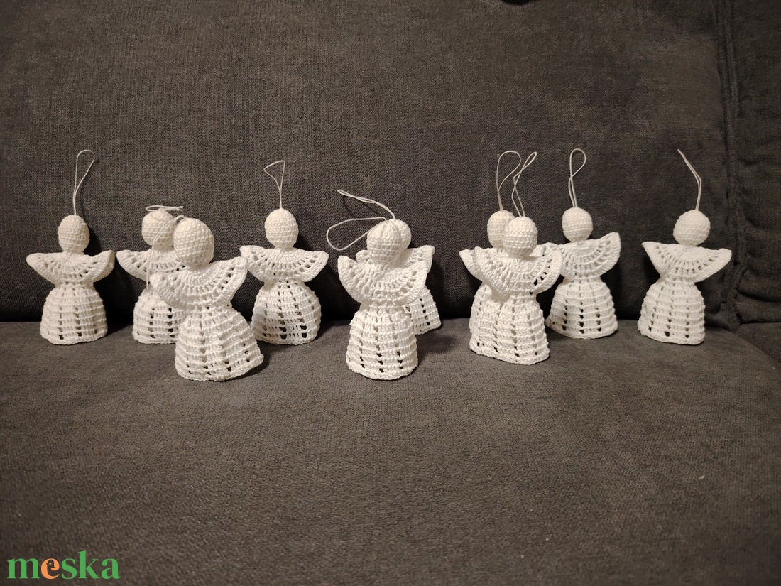 10 db horgolt angyalka - karácsony - karácsonyi lakásdekoráció - karácsonyfadíszek - Meska.hu