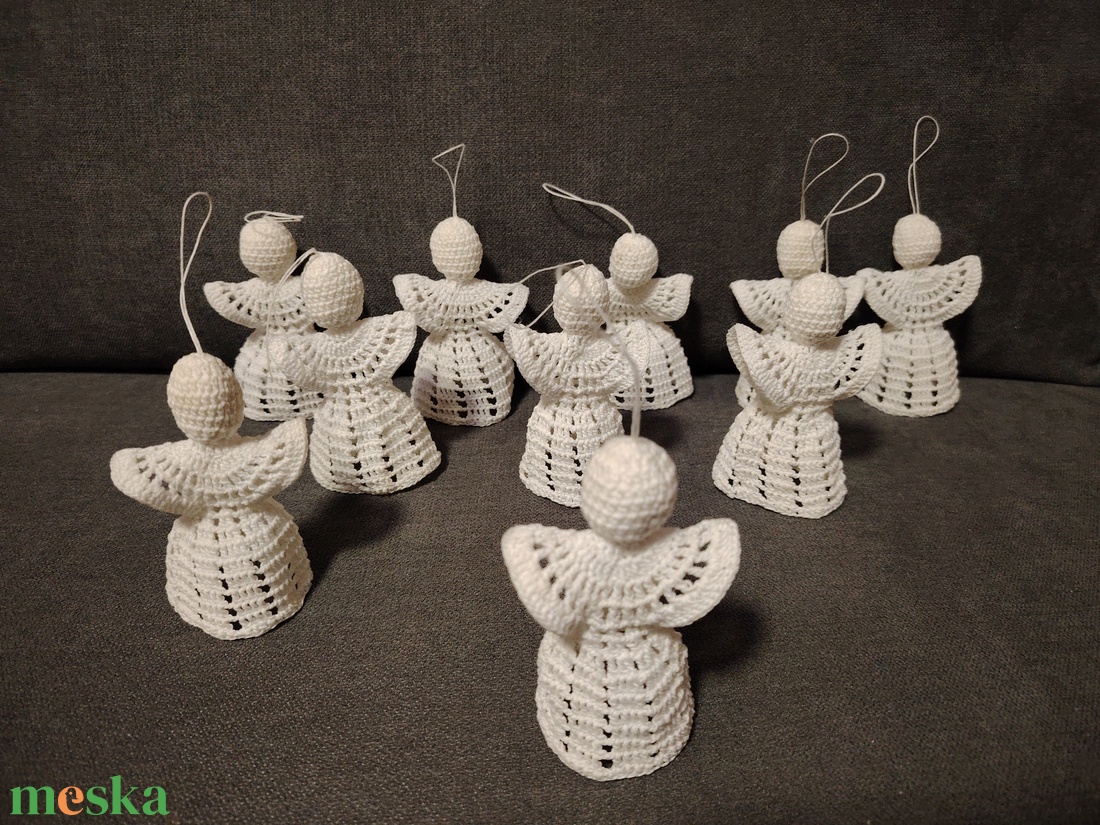 10 db horgolt angyalka - karácsony - karácsonyi lakásdekoráció - karácsonyfadíszek - Meska.hu