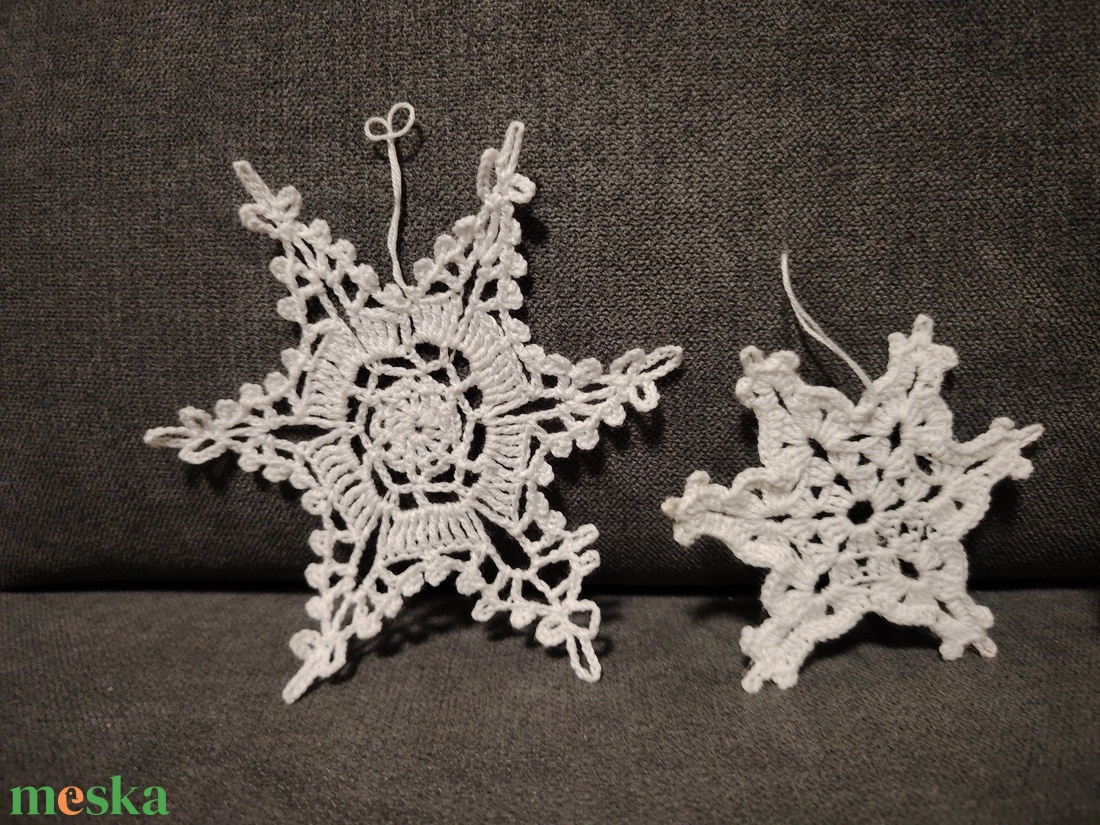 6 db Horgolt hópehely, karácsonyfa dísz  - karácsony - karácsonyi lakásdekoráció - karácsonyfadíszek - Meska.hu