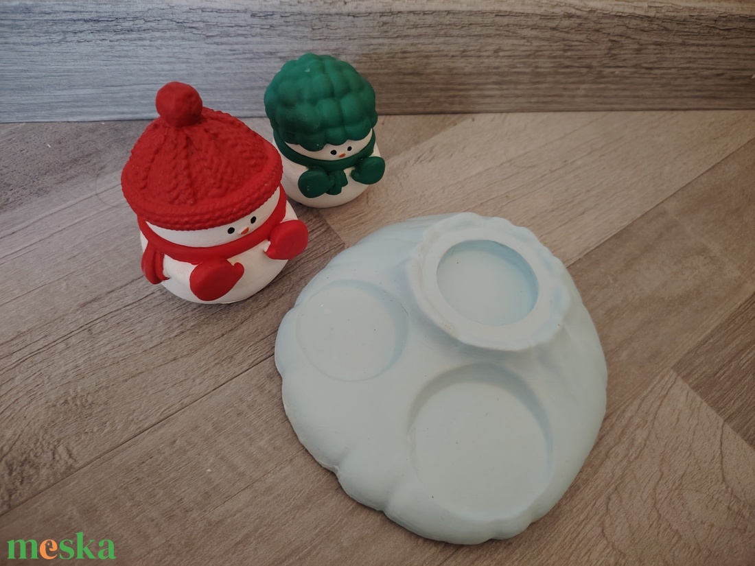 Hóemberes mécsestartó  - karácsony - karácsonyi lakásdekoráció - karácsonyi illatgyertya, mécses - Meska.hu