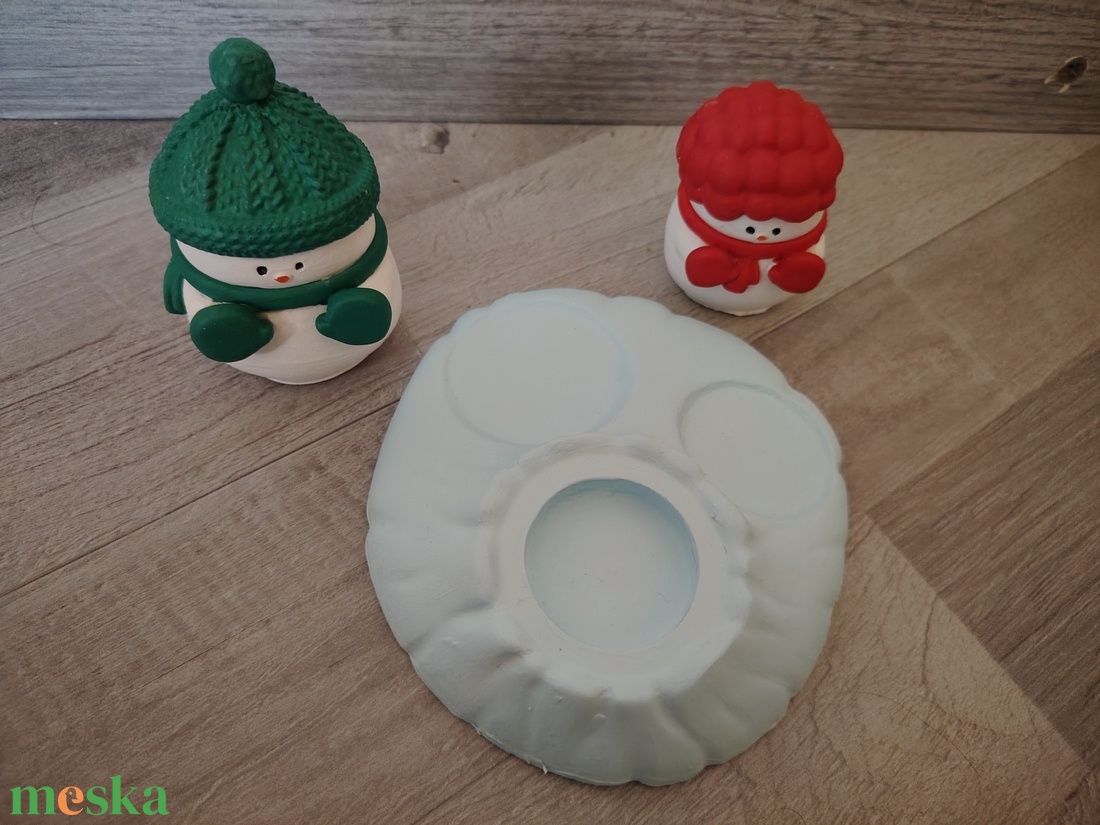 Hóemberes mécsestartó  - karácsony - karácsonyi lakásdekoráció - karácsonyi illatgyertya, mécses - Meska.hu