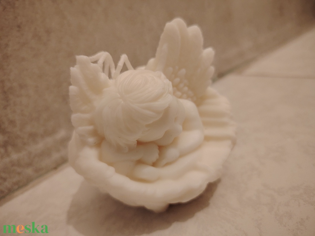 Angyalka gyertya - karácsony - karácsonyi lakásdekoráció - karácsonyi illatgyertya, mécses - Meska.hu