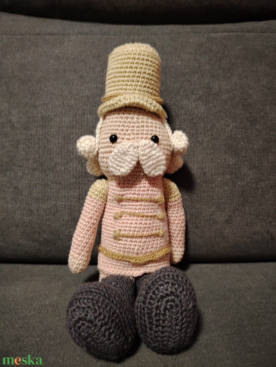 Horgolt diótörő - karácsony - karácsonyi lakásdekoráció - karácsonyi manók, figurák - Meska.hu