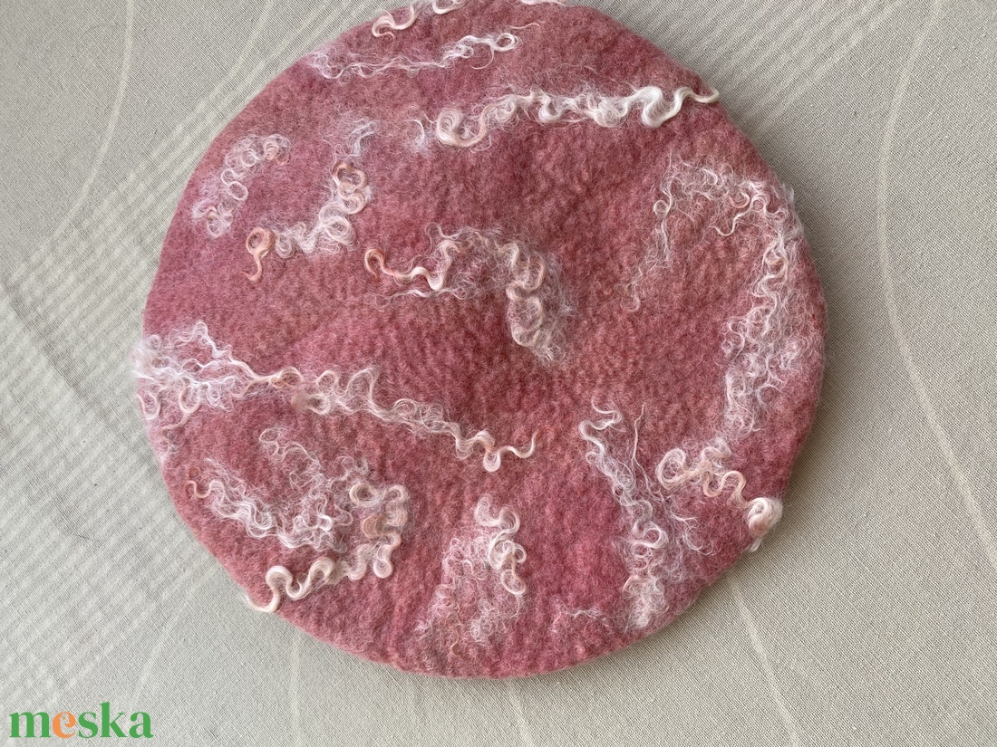 Rozsaszin gyapju  Barette mindket oldalan viselheto - ruha & divat - sál, sapka, kendő - kalap - Meska.hu