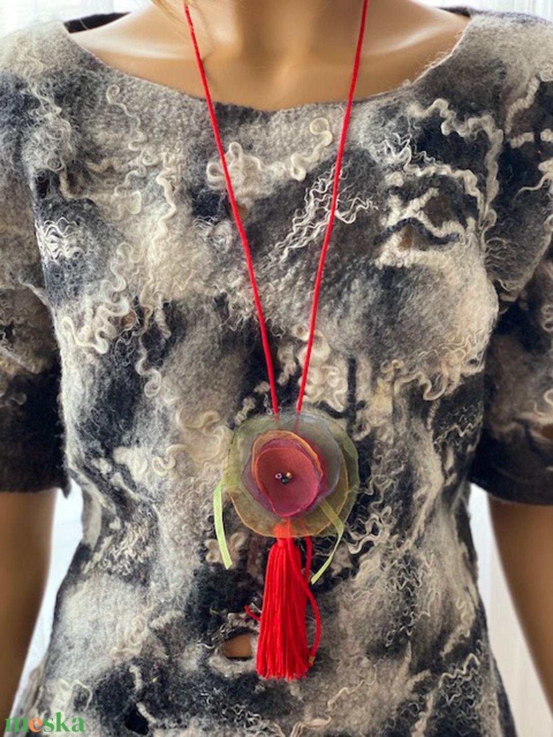 Csipkeszeru meleg gyapjú rövid ujjú nemezelt top - ruha & divat - női ruha - póló, felső - Meska.hu