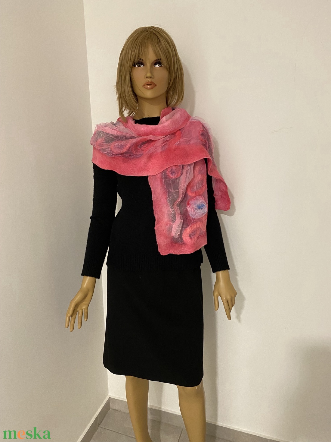 Pink selyemre nemezelt konnyu nyari gyapju sal 3D - ruha & divat - sál, sapka, kendő - sál - Meska.hu Pink selyemre nemezelt konnyu nyari gyapju sal 3D - ruha & divat - sál, sapka, kendő - sál - Meska.hu