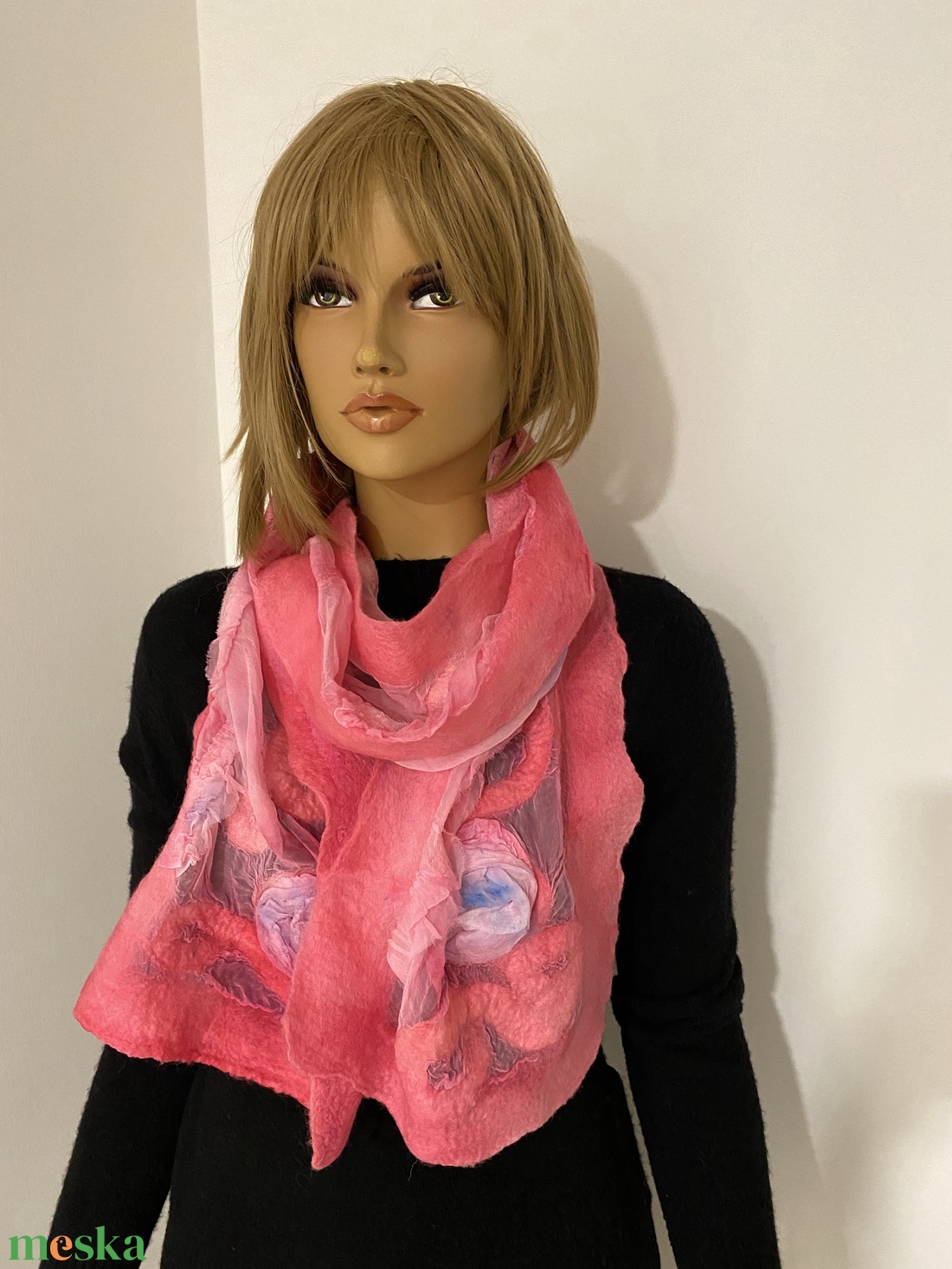 Pink selyemre nemezelt konnyu nyari gyapju sal 3D - ruha & divat - sál, sapka, kendő - sál - Meska.hu Pink selyemre nemezelt konnyu nyari gyapju sal 3D - ruha & divat - sál, sapka, kendő - sál - Meska.hu