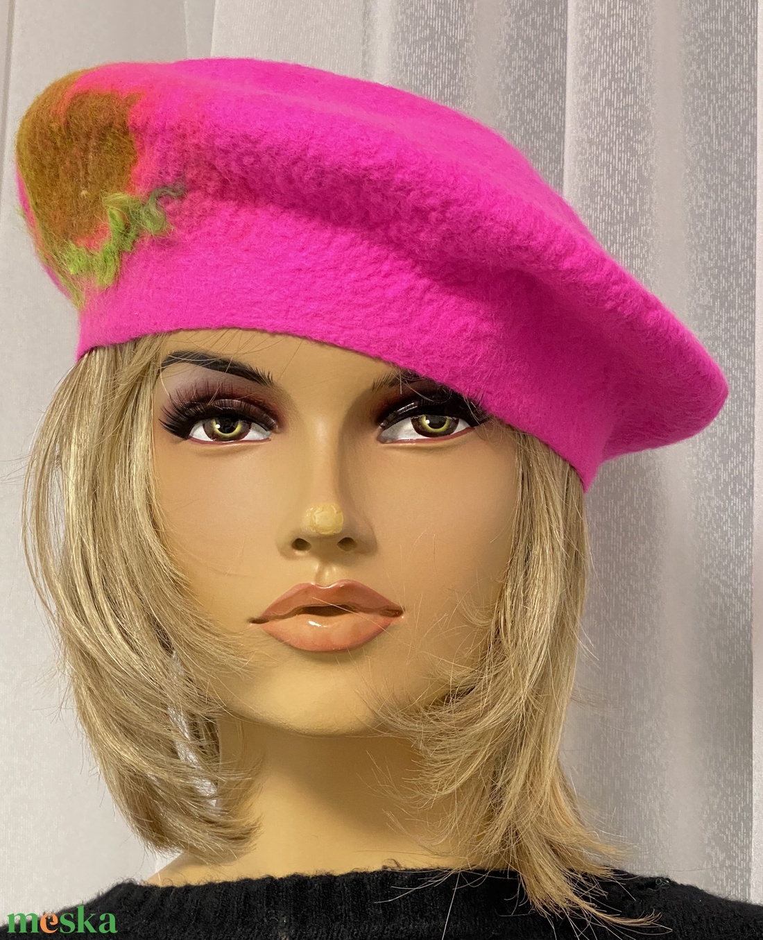 Pink gyapjú nemezelt sapka, barette - ruha & divat - sál, sapka, kendő - sapka - Meska.hu