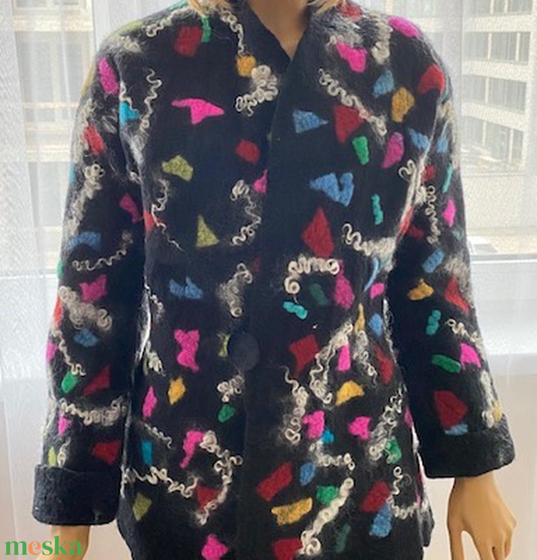  Kettő az egyben Fregoli Fekete mintas nemezelt gyapjú kabat mindket oldalán mas mintaval. 40-42 méret  - ruha & divat - női ruha - blézer & kosztüm - Meska.hu