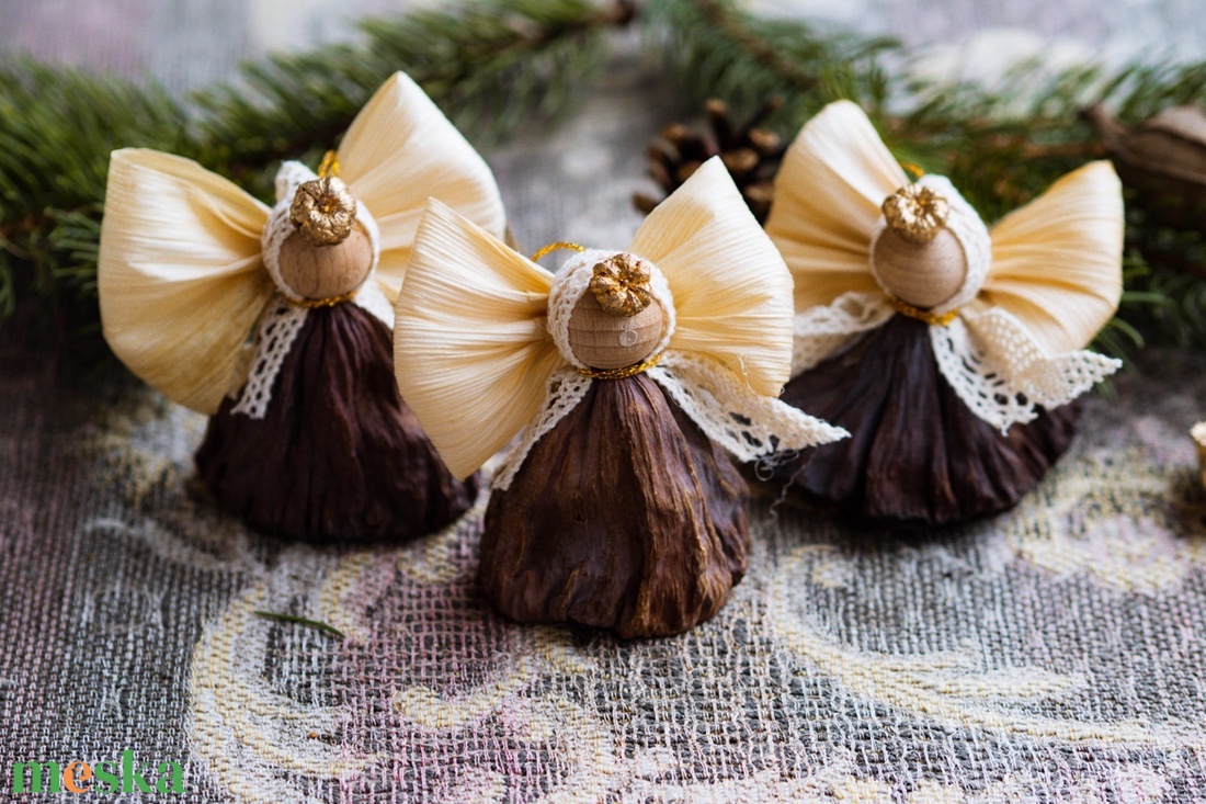 Lótuszos angyalok2 - karácsony - karácsonyi lakásdekoráció - karácsonyfadíszek - Meska.hu