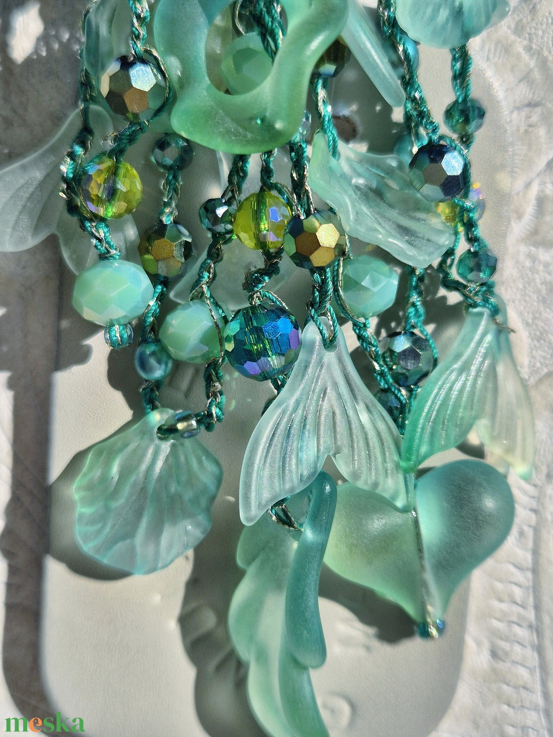 Türkiz arany gyöngy táskaékszer,  táskadísz. - táska & tok - kulcstartó & táskadísz - táskadísz - Meska.hu Türkiz arany gyöngy táskaékszer,  táskadísz. - táska & tok - kulcstartó & táskadísz - táskadísz - Meska.hu