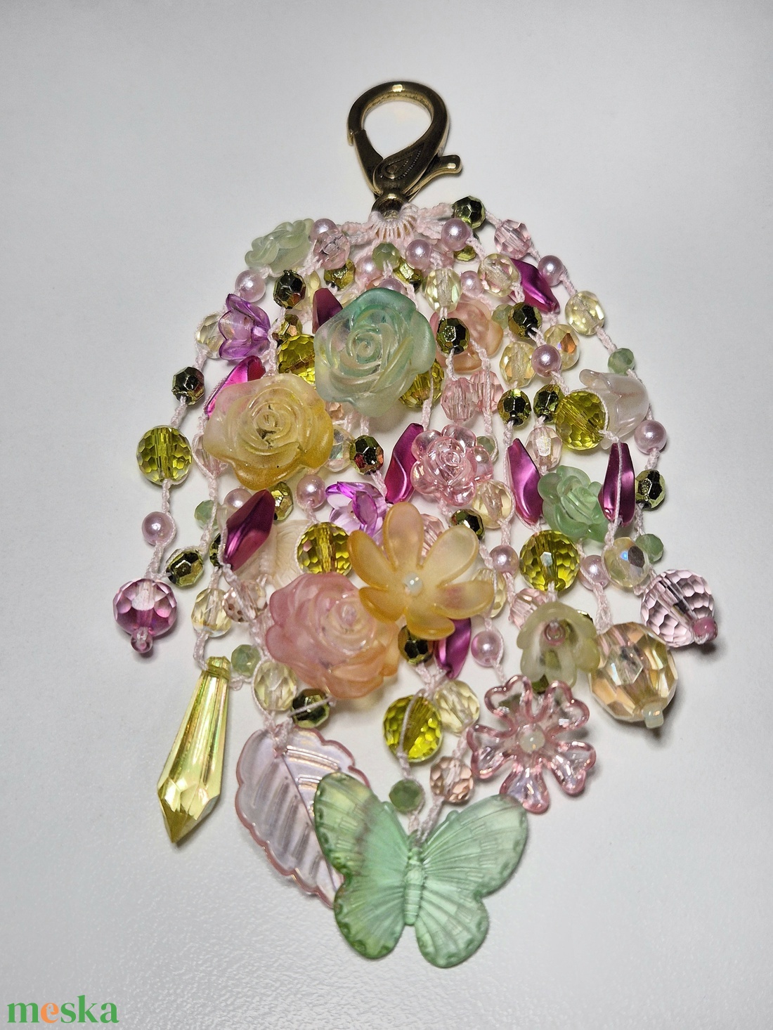 Színes virágoskert táskaékszer  - táska & tok - kulcstartó & táskadísz - táskadísz - Meska.hu