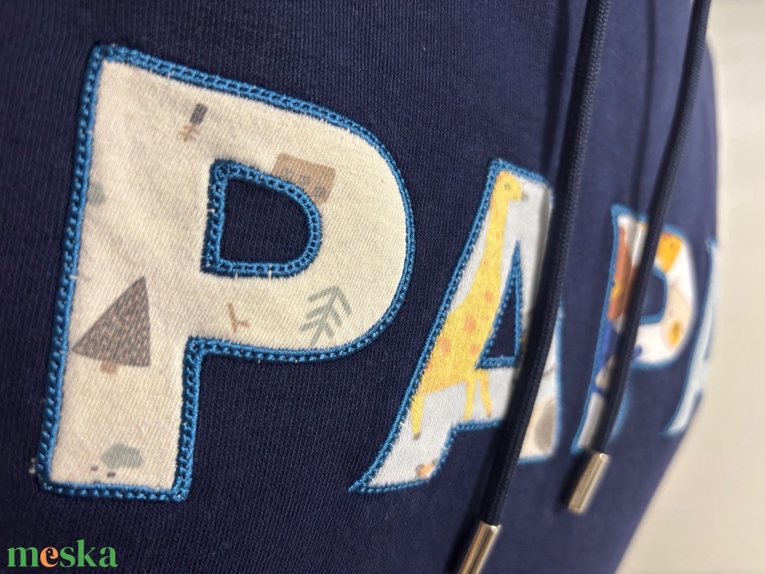 PAPA Emlékőrző pulcsi  - ruha & divat - férfi ruha - férfi pulóver - Meska.hu