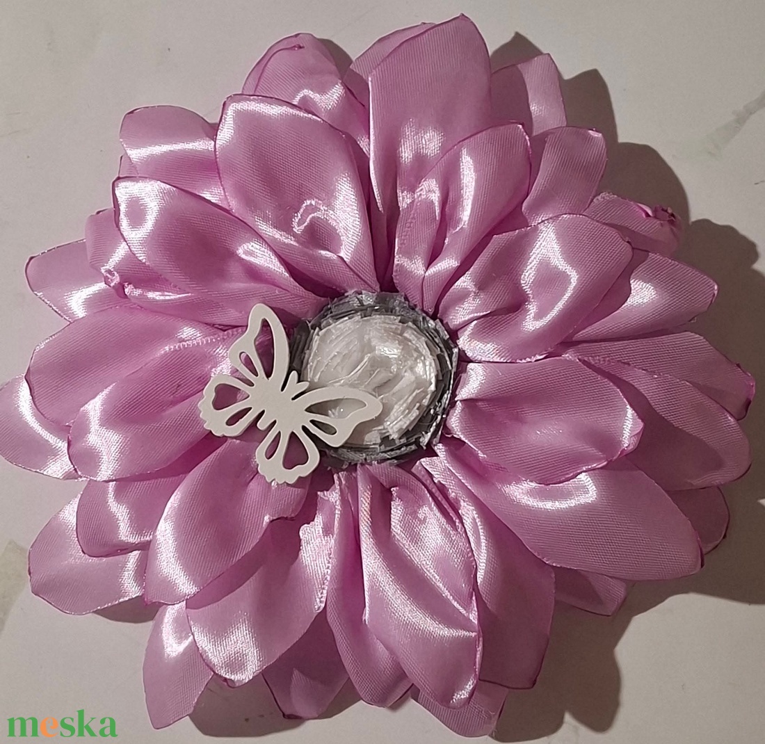 kis méretű Virág alakú kopogtató - otthon & életmód - dekoráció - ajtó- és ablak dekoráció - ajtódísz & kopogtató - Meska.hu