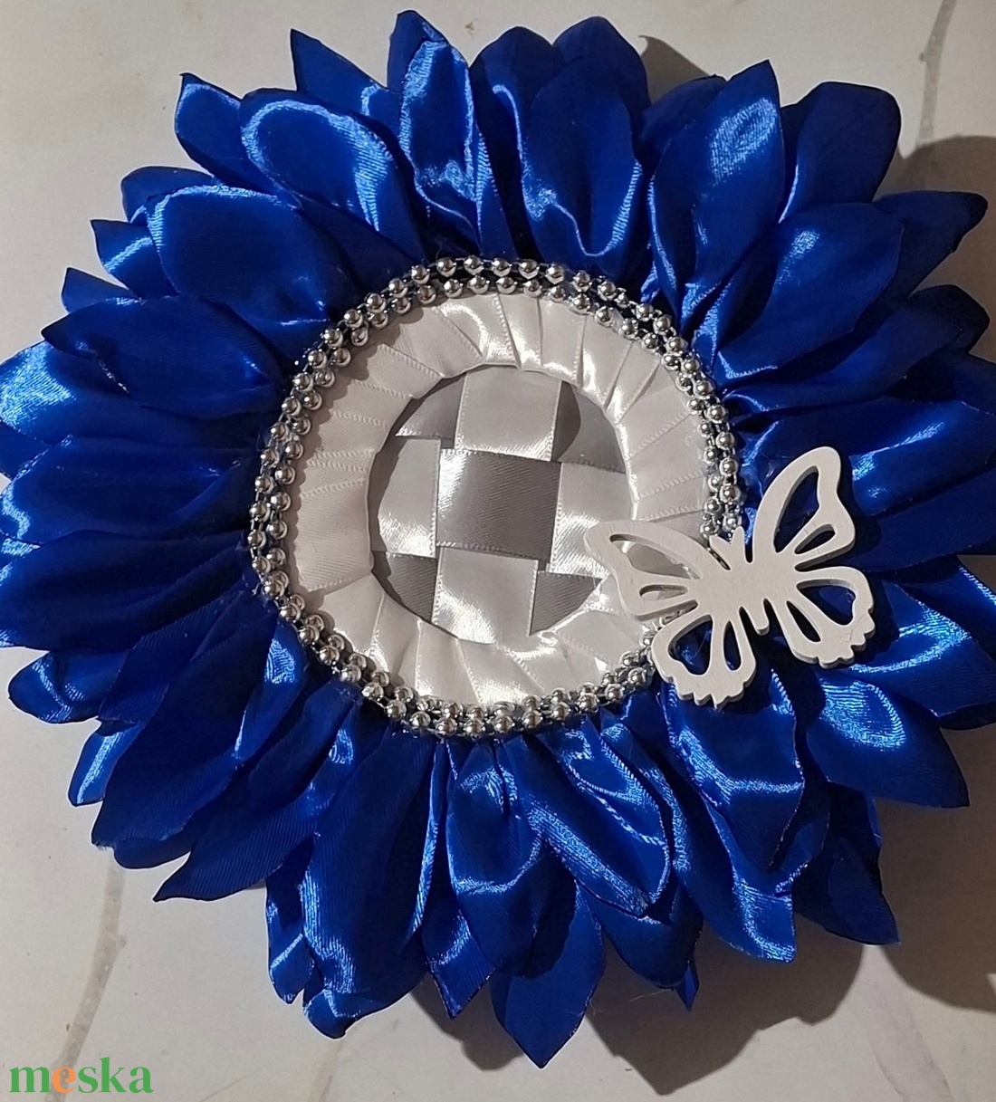 Királykék virág alakú kopogtató - otthon & életmód - virágdekoráció - virágdíszek - dekor koszorúk, kopogtatók - Meska.hu