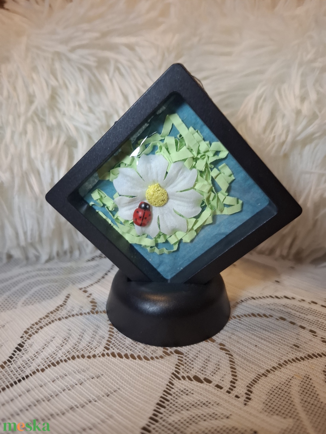 Kis virágkeret igényre szabható tartalommal - otthon & életmód - dekoráció - asztal és polc dekoráció - asztaldísz - Meska.hu