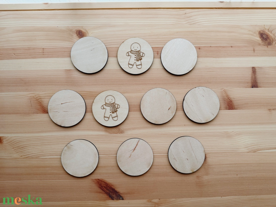 Karácsonyi memóriajáték  Fa korongokkal (10 db) - játék & sport - készségfejlesztő és logikai játék - memória játékok - Meska.hu