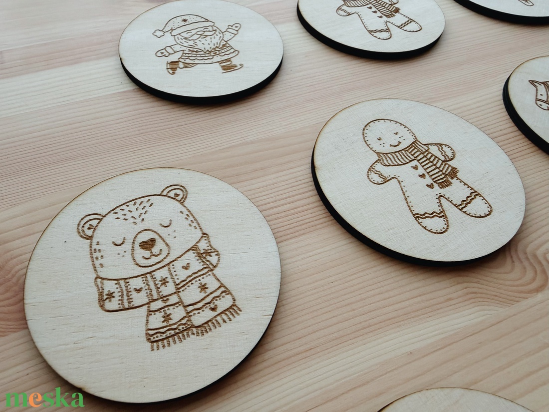 Karácsonyi memóriajáték  Fa korongokkal (10 db) - játék & sport - készségfejlesztő és logikai játék - memória játékok - Meska.hu