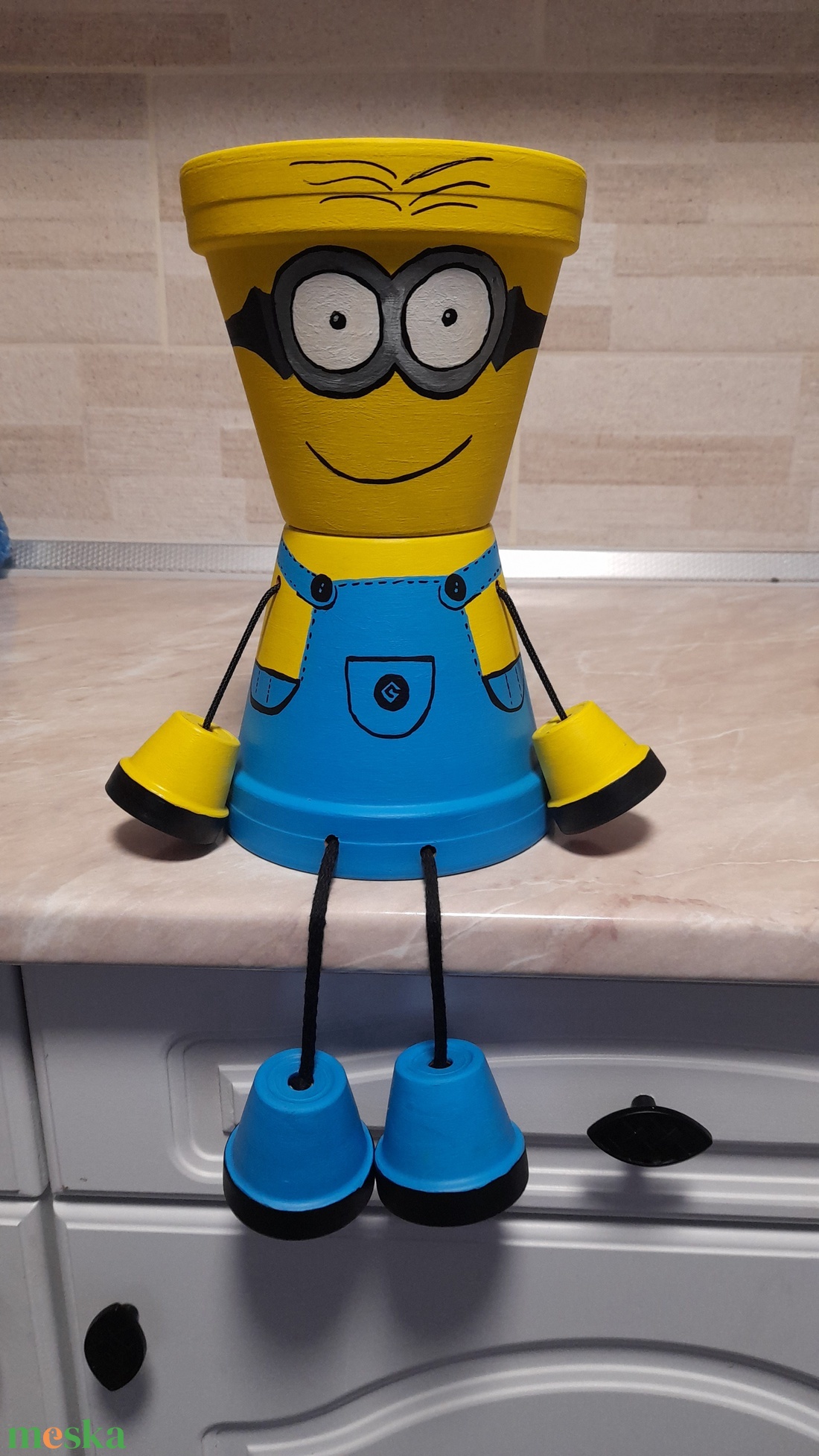 Minion cserépbaba - otthon & életmód - dekoráció - virágdísz és tartó - virágtartó - Meska.hu Minion cserépbaba - otthon & életmód - dekoráció - virágdísz és tartó - virágtartó - Meska.hu