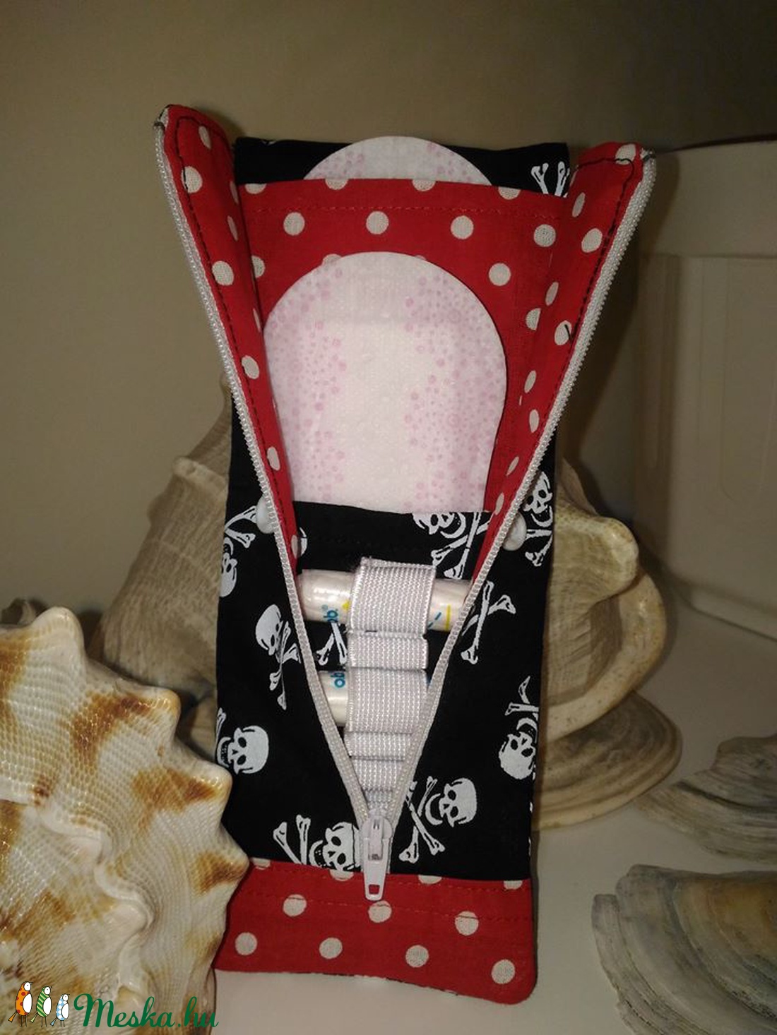 Tampon és betét tartó tok. - szépségápolás - intim higiénia - egészségügyi tartó - Meska.hu