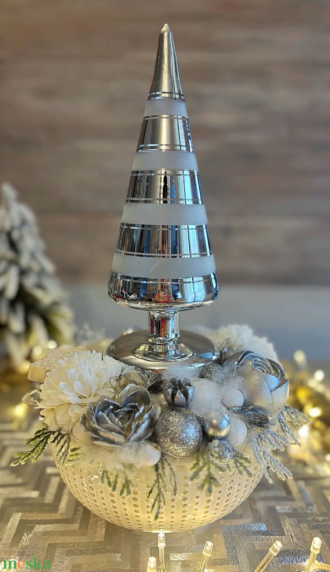 Modern ezüst ledes fenyőfa karácsonyi asztaldísz - karácsony - adventi díszek - adventi asztaldísz - Meska.hu