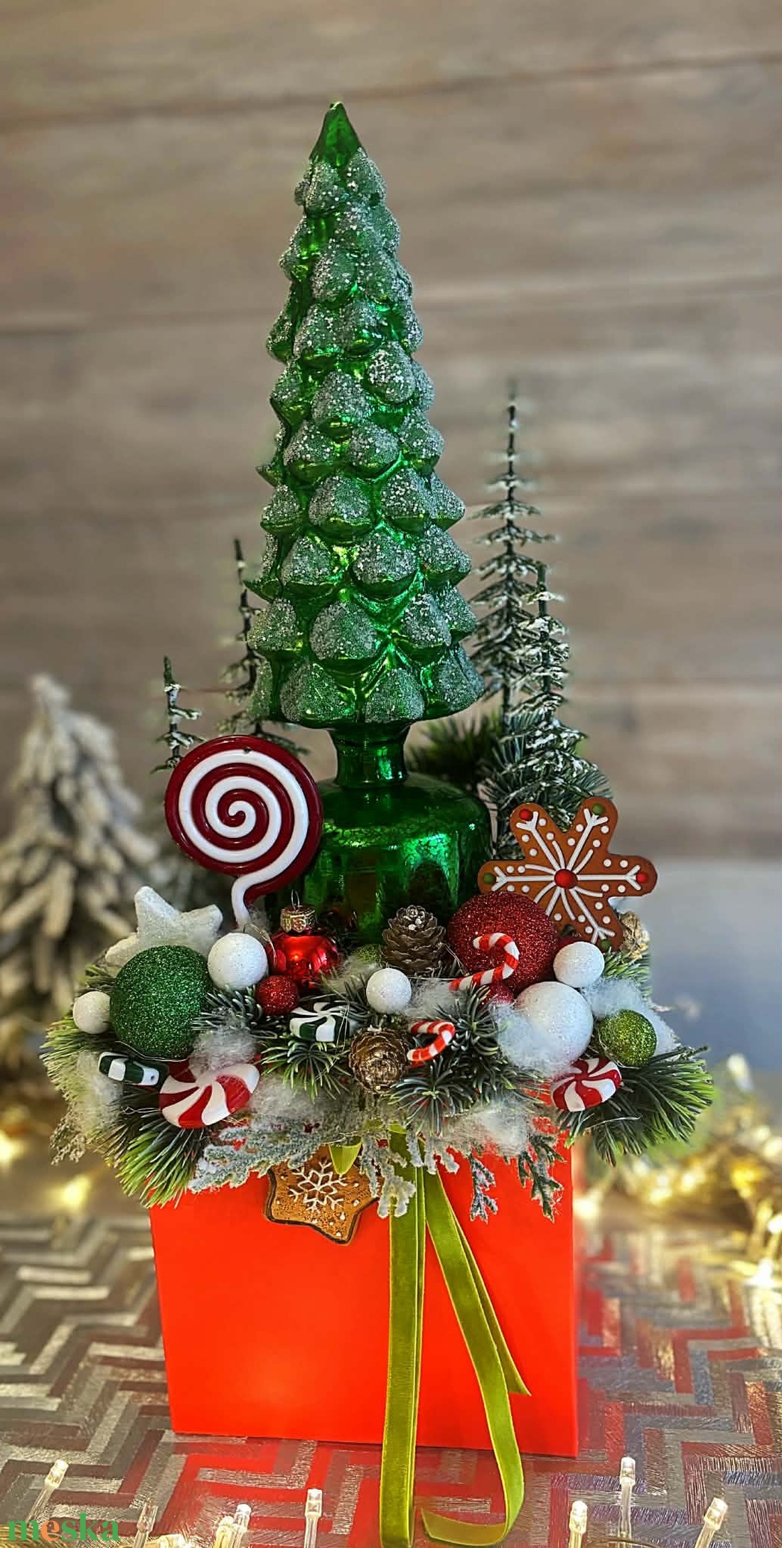 Zöld forgó üveg fenyőfás asztaldísz - karácsony - karácsonyi lakásdekoráció - ünnepi asztaldekoráció - Meska.hu