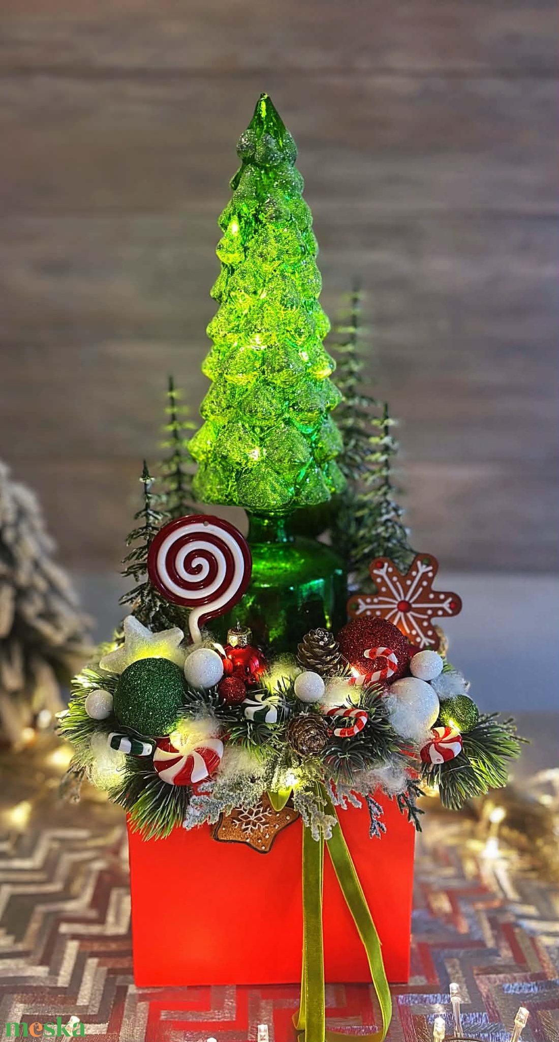 Zöld forgó üveg fenyőfás asztaldísz - karácsony - karácsonyi lakásdekoráció - ünnepi asztaldekoráció - Meska.hu